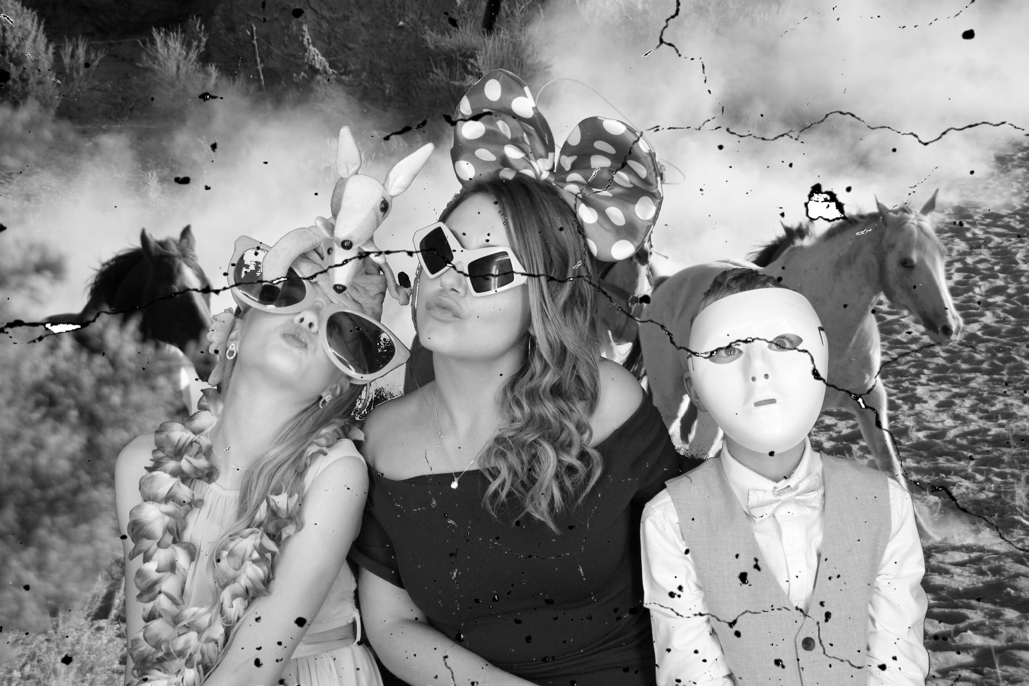 Katie and Jons Wedding | View more photos from the event at gallery.myphotoboothexperience.co.uk/u/MyPhotoBoothExperienceLtd/Katie-and-Jons-Wedding